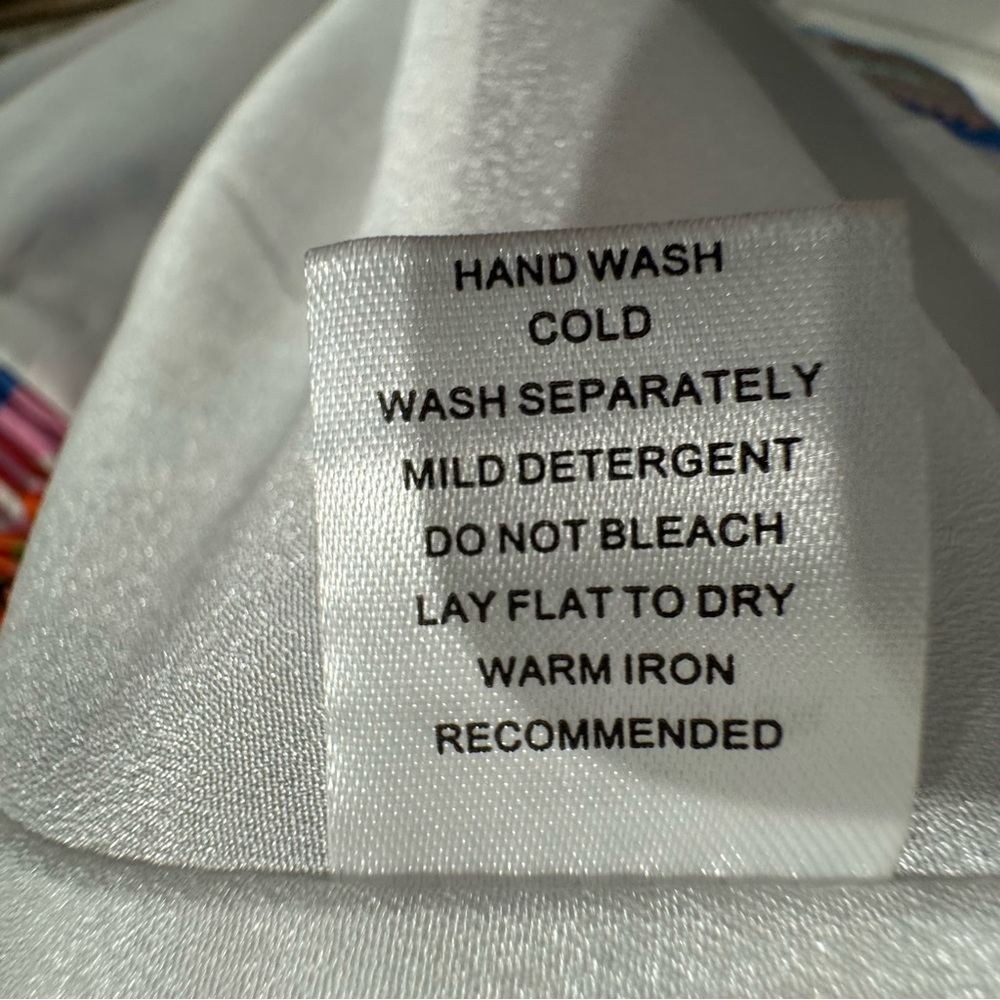 Joy Joy Medallion Print Ruffle Sleeve Dress Pockets NWT Size M Boho - Picture 9 of 9